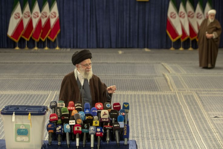 Khamenei Threatens American Troops, Attacks Iranian Civilians Mourning Slain Protesters Amid Nuclear Negotiations With US