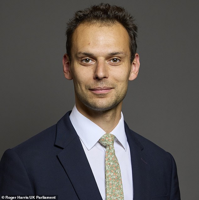 Labour minister accused of paying PR company to smear journalists DID have contract with firm who wrote report, new leak reveals