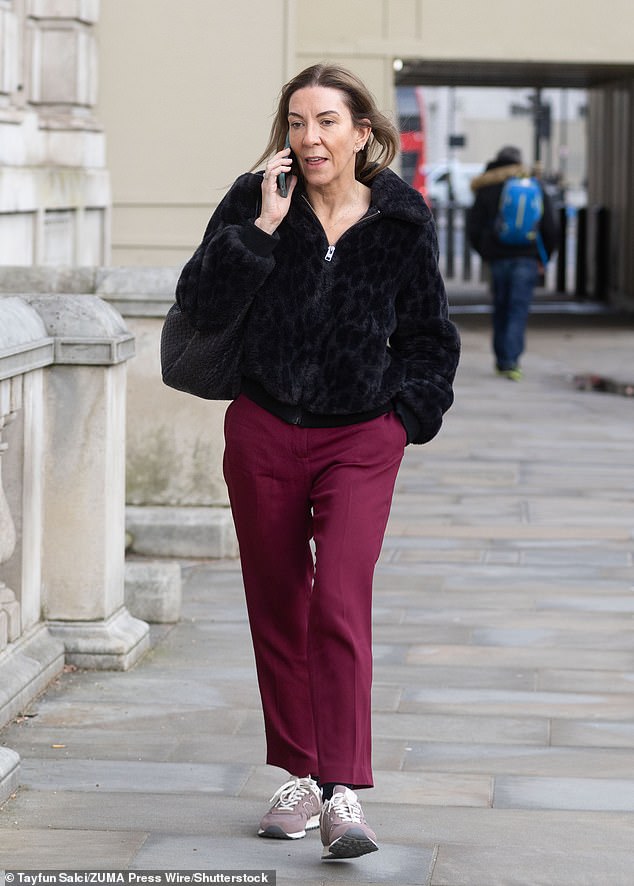 No10 ethics chief 'ordered safe break-in' before 'copy of Antonia Romeo bullying report was destroyed'