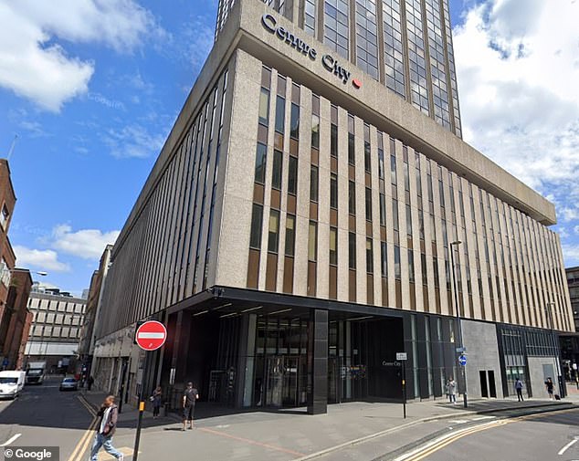 Telling colleagues that men being kicked in the privates is more painful than childbirth is sex harassment, tribunal rules