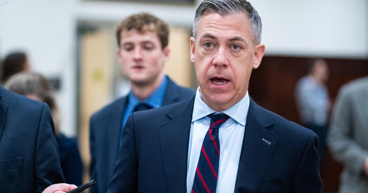 Banks introduces Dalilah Law to bar states from granting a commercial license to illegal alien