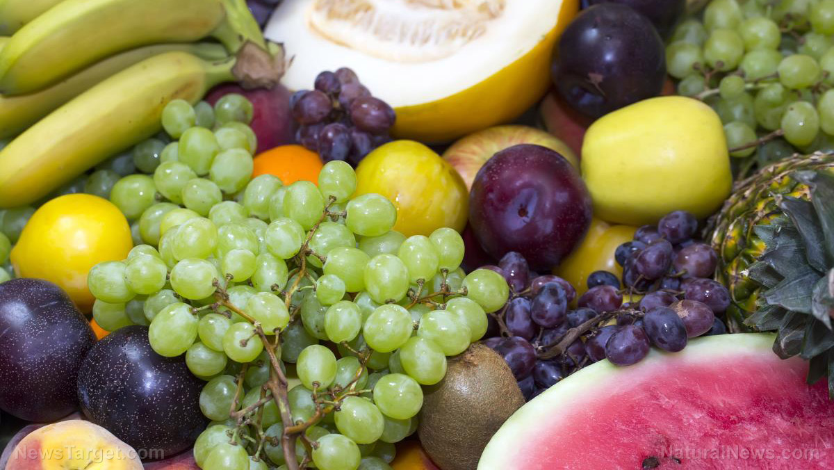 Study: Natural compounds in turmeric, grapes and apples STARVE prostate cancer cells