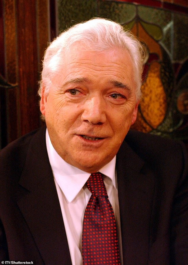 Coronation Street star Frank Grimes left £125,000 fortune to his beloved wife after his death aged 78