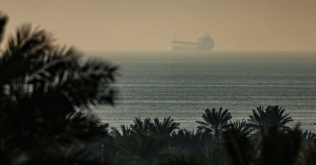 Iran’s Terrorist Revolutionary Guard Blocks Strait of Hormuz