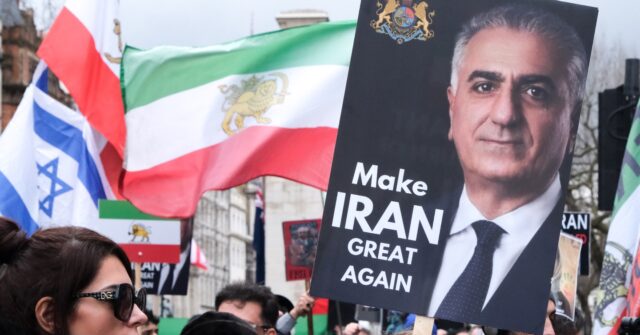 Iranian Crown Prince Calls on Military, Police, Security Services to Abandon 'Crumbling' Islamist Regime