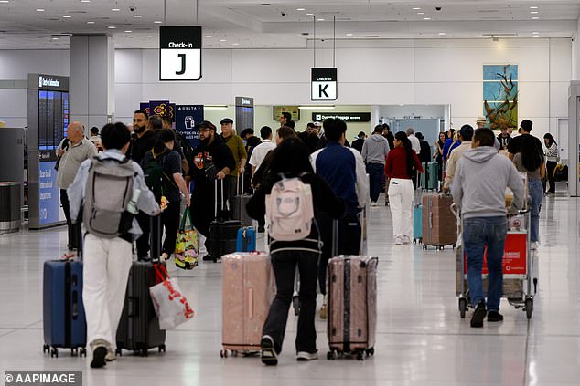 Passengers are guaranteed full refunds if the airlines cancel rather than if they choose to cancel