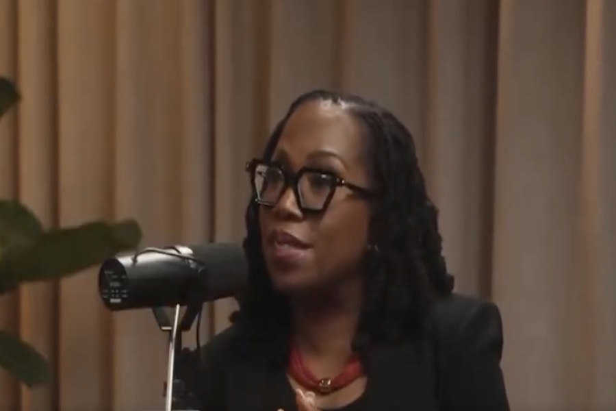 Ketanji Brown Jackson Says Her Father Was Part Of ‘Black Power’ Movement On Michelle Obama’s Podcast