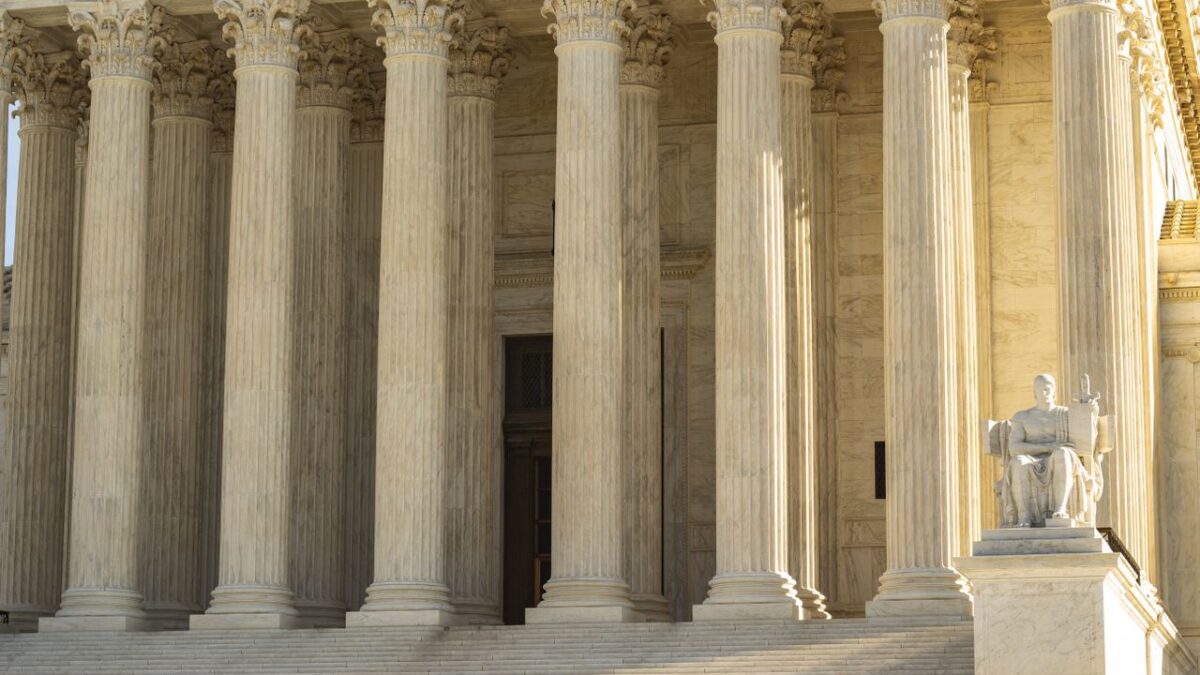 1st Circuit Court Shoots Down Rogue Judges’ Bid To Evade SCOTUS Migrant Ruling