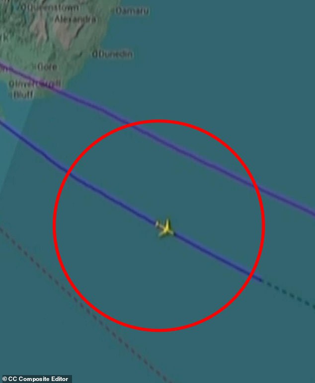 Qantas flight forced to turn around over the Pacific after mechanical issue aborts trip