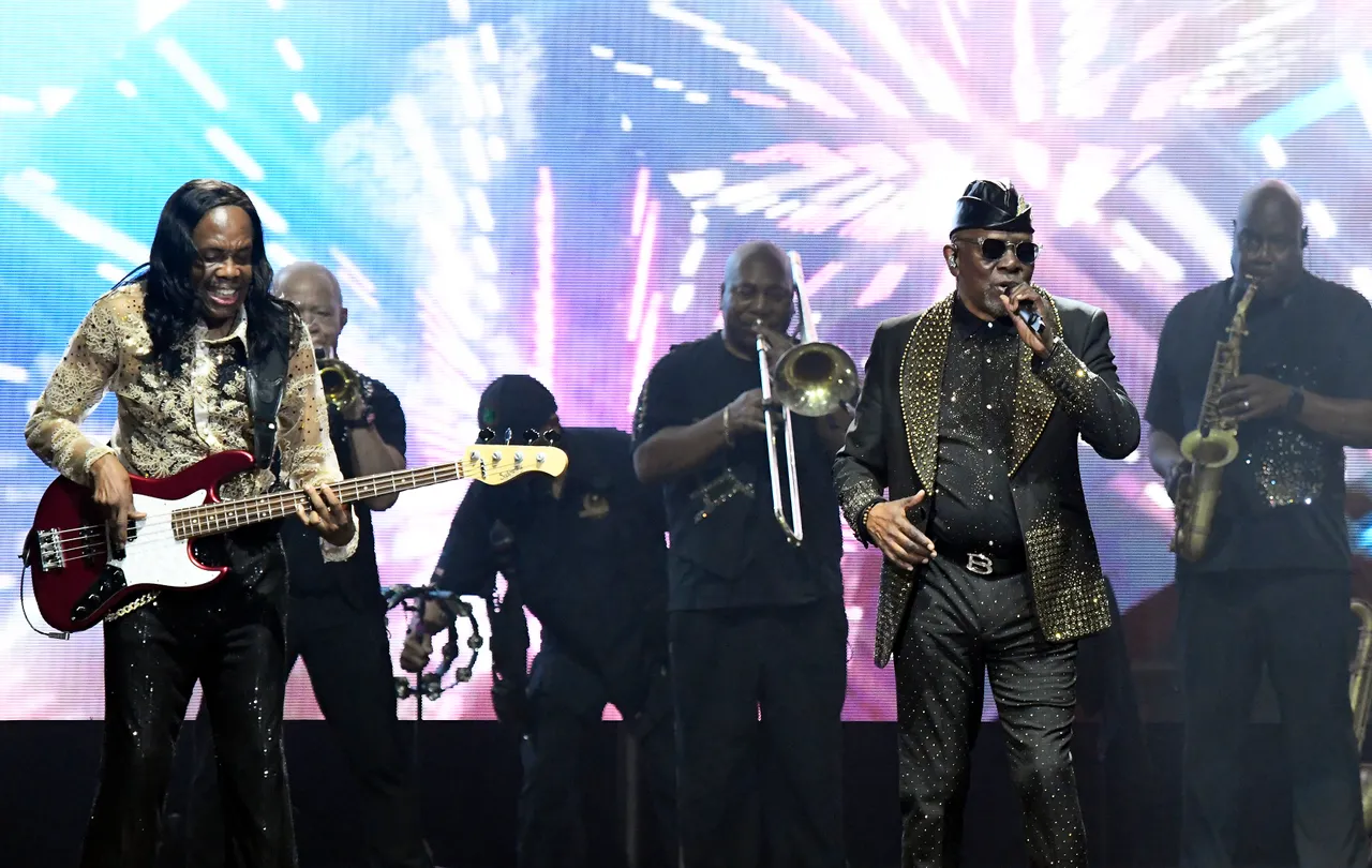 Earth, Wind, And Fire Band Member Suffers Medical Emergency Forcing Cancelation Of Show
