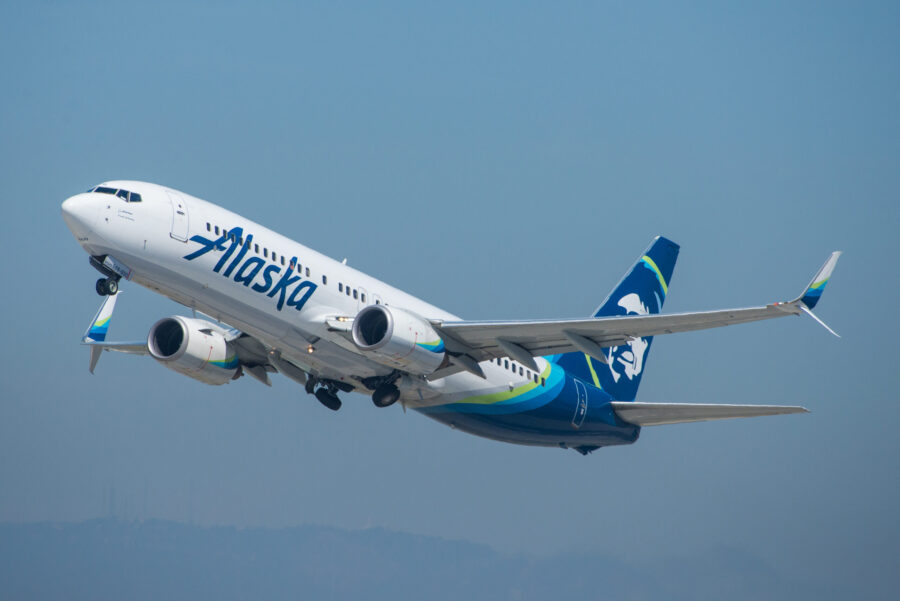 Alaska Airlines Flight Grounded After Passengers Threaten To Hijack Plane