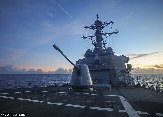 A generator failure aboard the USS Benfold on July 24 left the destroyer without power for days