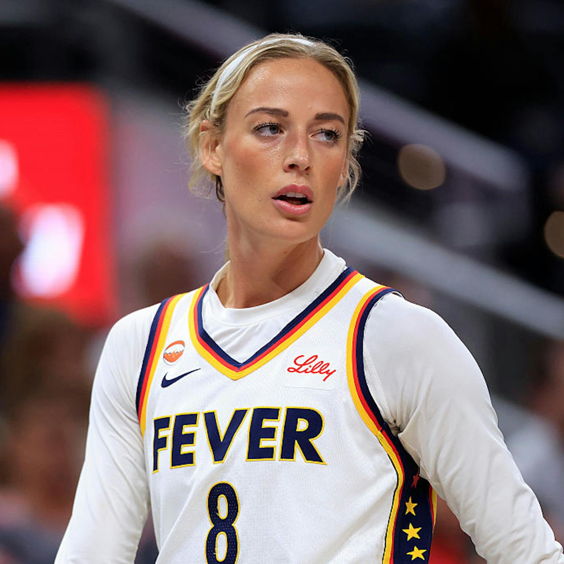 Jennifer Sey: Supporting Sophie Cunningham Is A Court-Side Crime