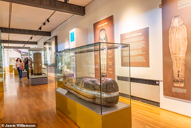 Lady Shep-en-hor's remains was originally found in Thebes but now resides at Glasgow's Hunterian Museum