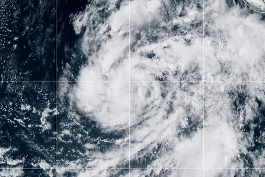 Hurricane Vance Expected To Strengthen To Major Category 3 Storm