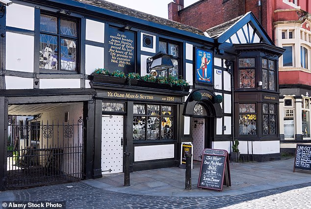 Ye Olde Man & Scythe pub, Bolton, Greater Manchester