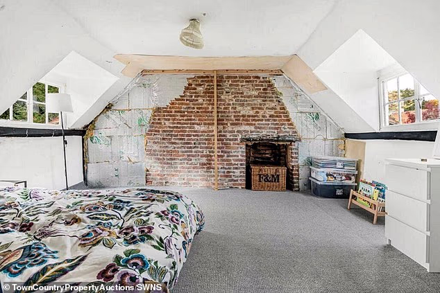 The Grade II-listed cottage will be auctioned off on November 12