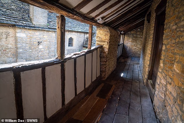 Even after 630 years, the pub is still going strong ¿ it was named one of four finalists in this year's Bristol, Bath, Somerset and Gloucestershire Tourism Awards