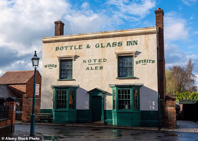 The Bottle & Glass Inn is found at the Black Country Living Museum in Dudley, West Midlands