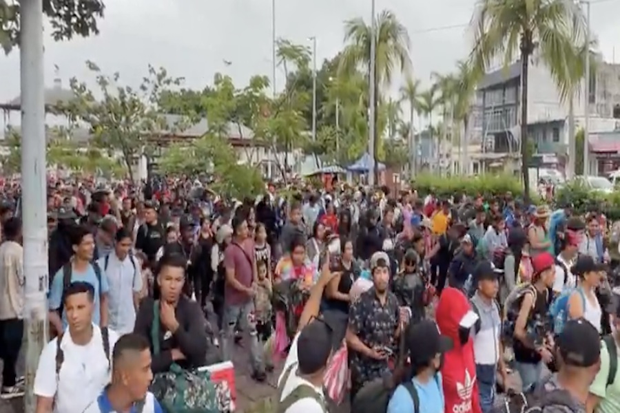 VIDEO: Massive Migrant Caravan Converges On U.S. From Central America In Hopes Of Democrat Midterm Victory