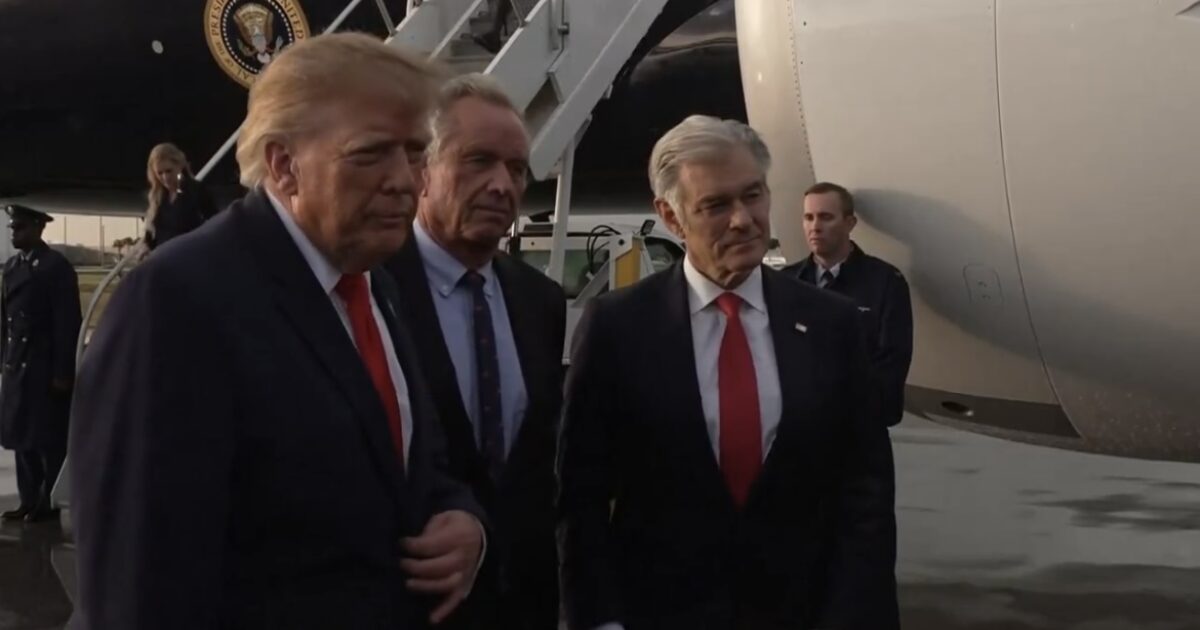 President Trump Reacts to Arrest of FBI Officials Involved in Hunter Biden Laptop Investigation Who Admitted to “Running a Shadow Government” (VIDEO)