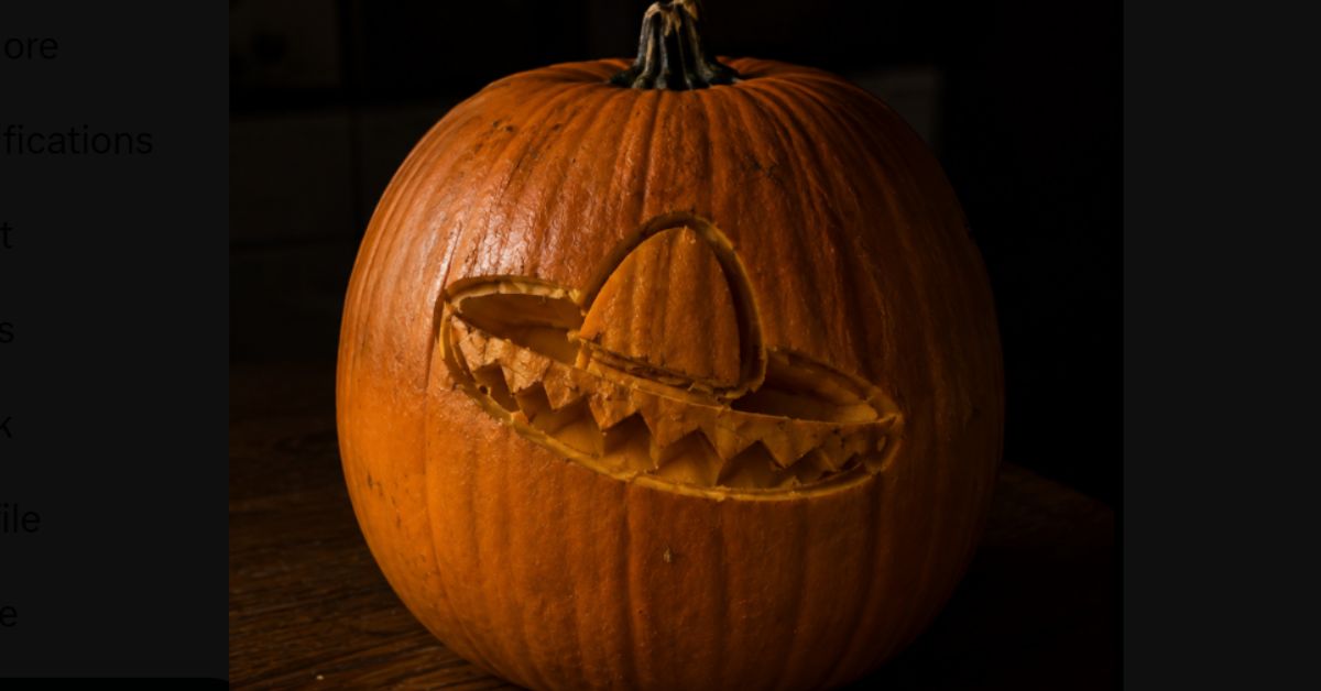 Left Melts Down Over White House’s ‘Racist’ Sombrero Jack-o’-Lantern