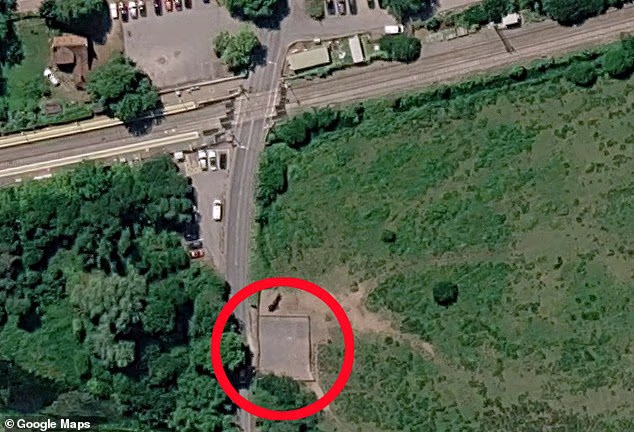 Pippa Middleton's car park (circled) is at the centre of a local planning row in Berkshire