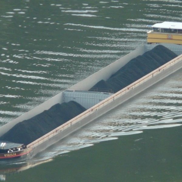 Barge strikes Pelican Island Bridge in Galveston, causing oil spill and bridge’s partial collapse